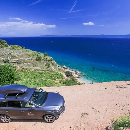 Vikendica Robinson Capitano Bol